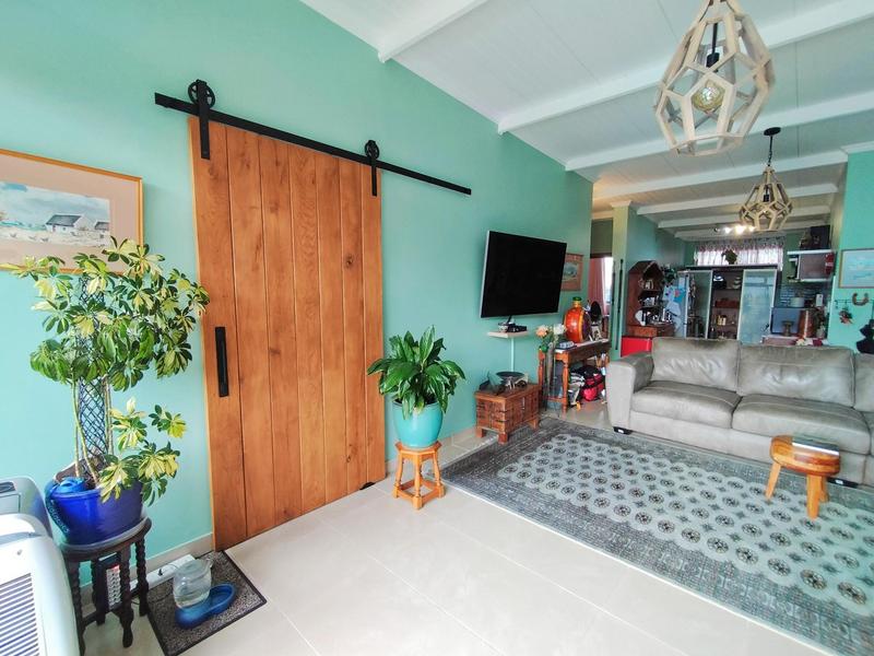 To Let 2 Bedroom Property for Rent in Hout Bay Western Cape